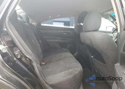 2015 Nissan Altima 2.5 из США, поврежденный, VIN 1N4AL3AP1FC277486